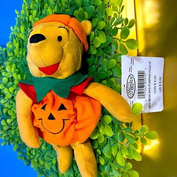 DISNEY STORE EXCLUSIVE NWT VTG HALLOWEEN PUMPKIN WINNIE THE POOH MINI BEABN BAG - Picture 8 of 11